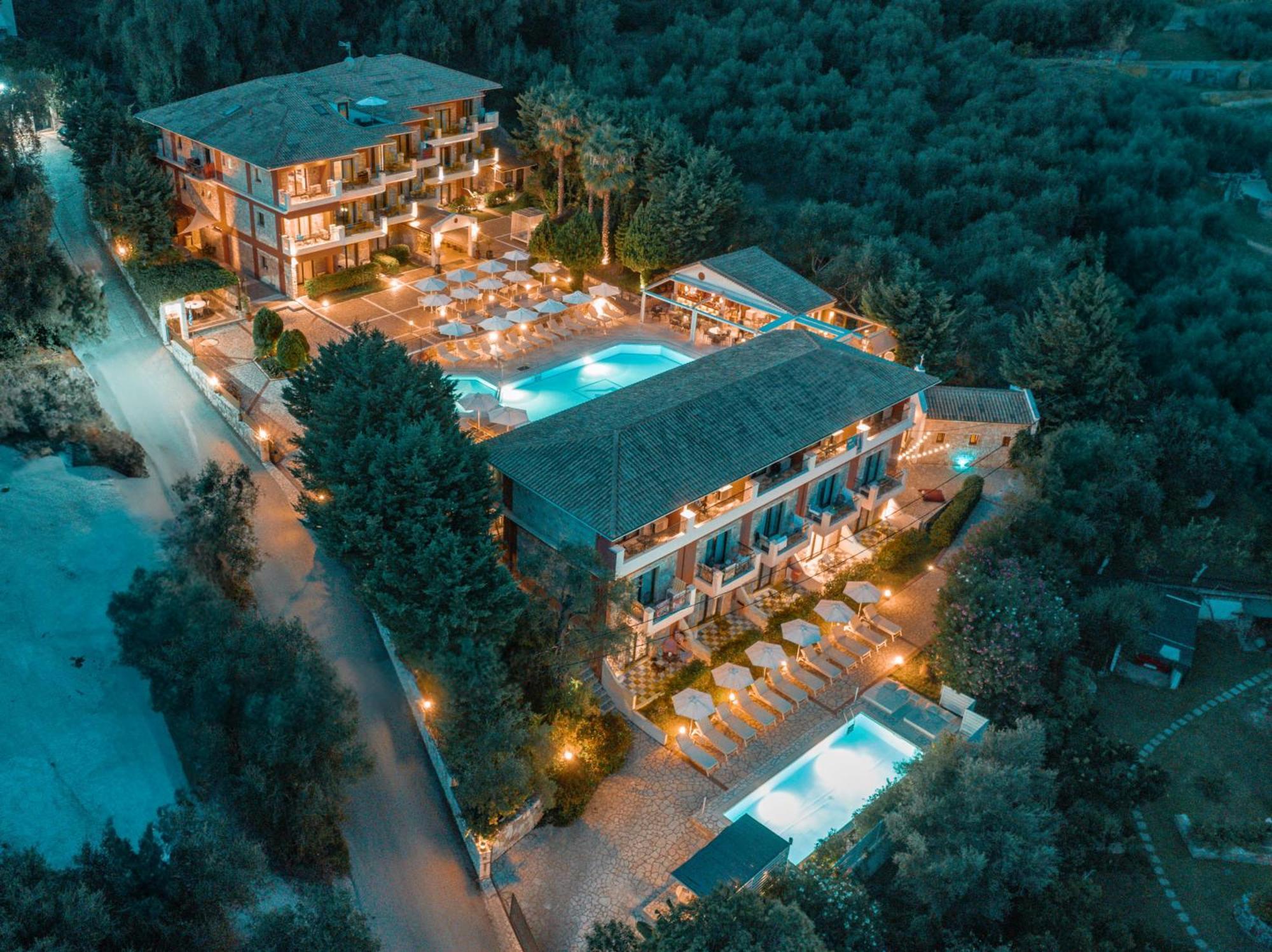 Dracos Hotel بارغا المظهر الخارجي الصورة