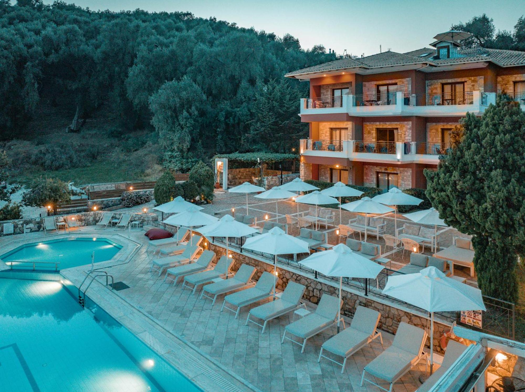 Dracos Hotel بارغا المظهر الخارجي الصورة