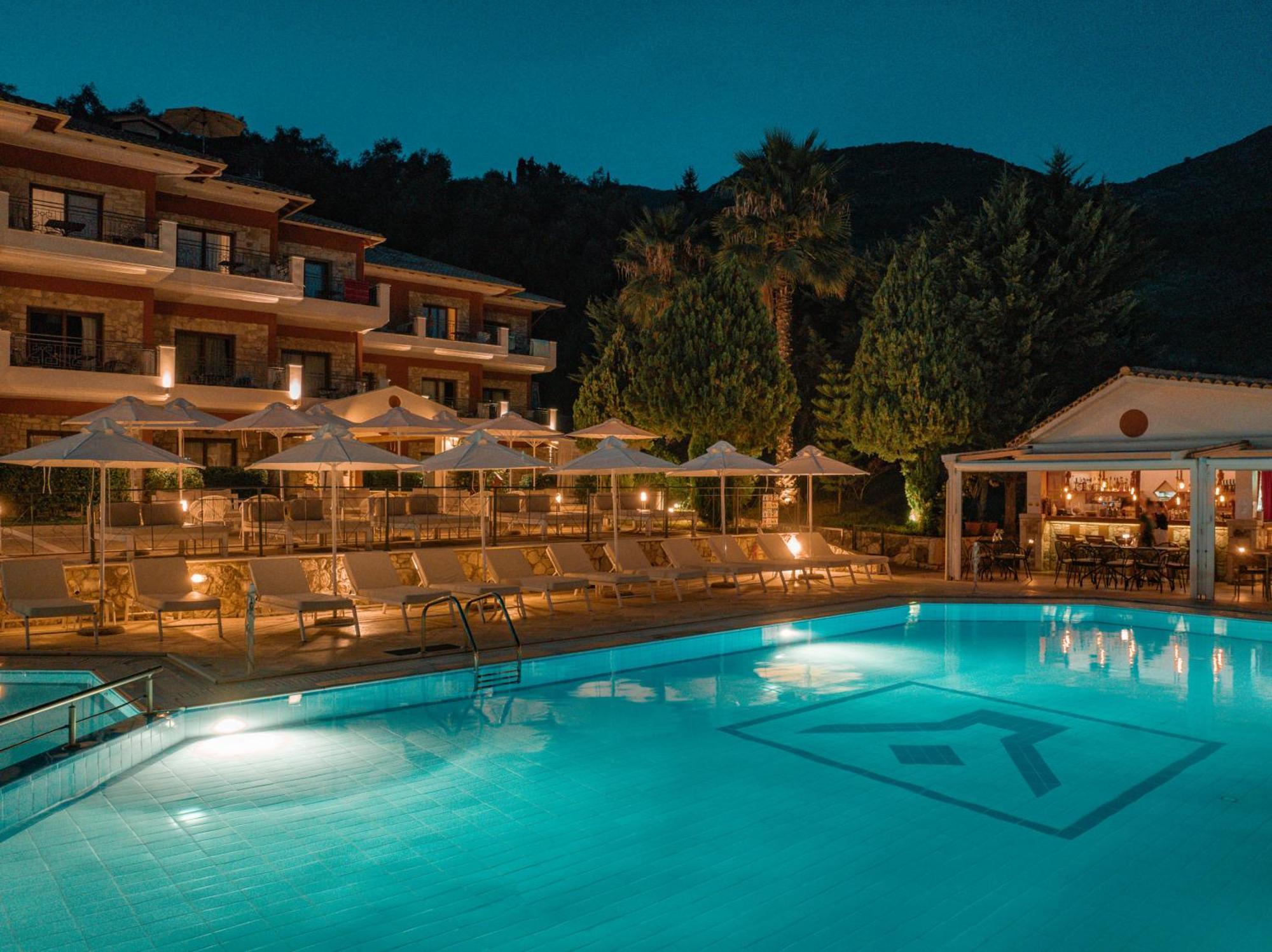 Dracos Hotel بارغا المظهر الخارجي الصورة