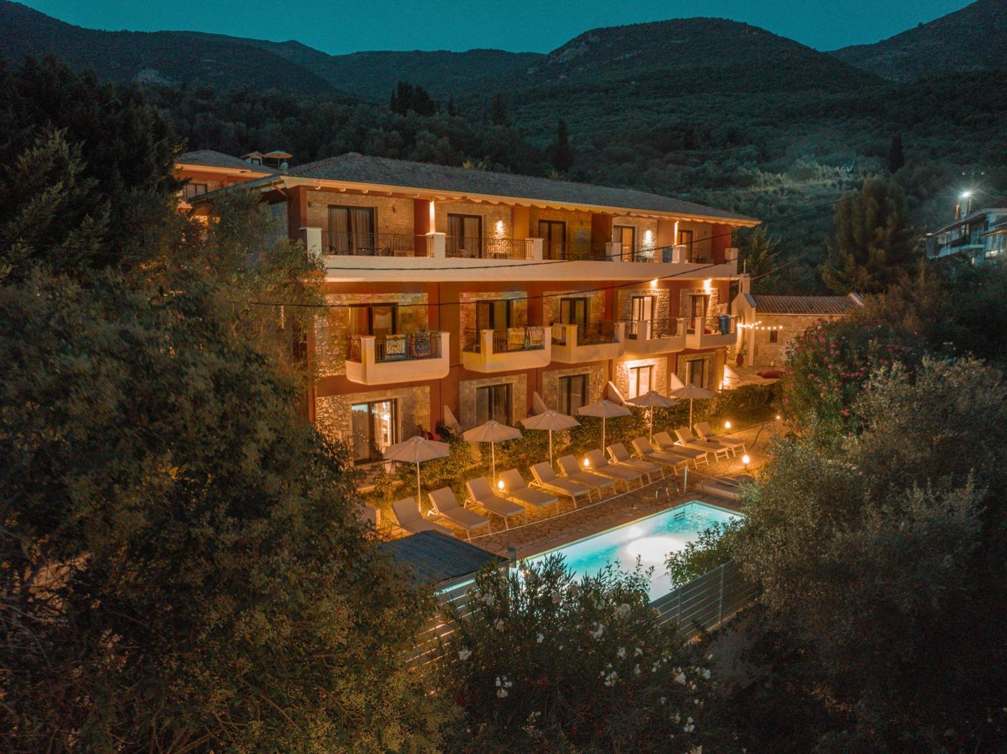 Dracos Hotel بارغا المظهر الخارجي الصورة