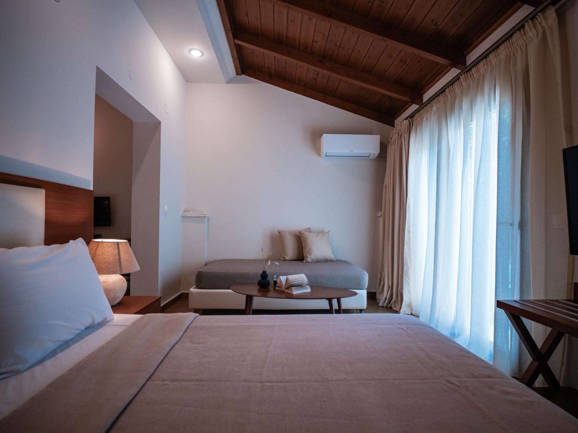 Dracos Hotel بارغا المظهر الخارجي الصورة