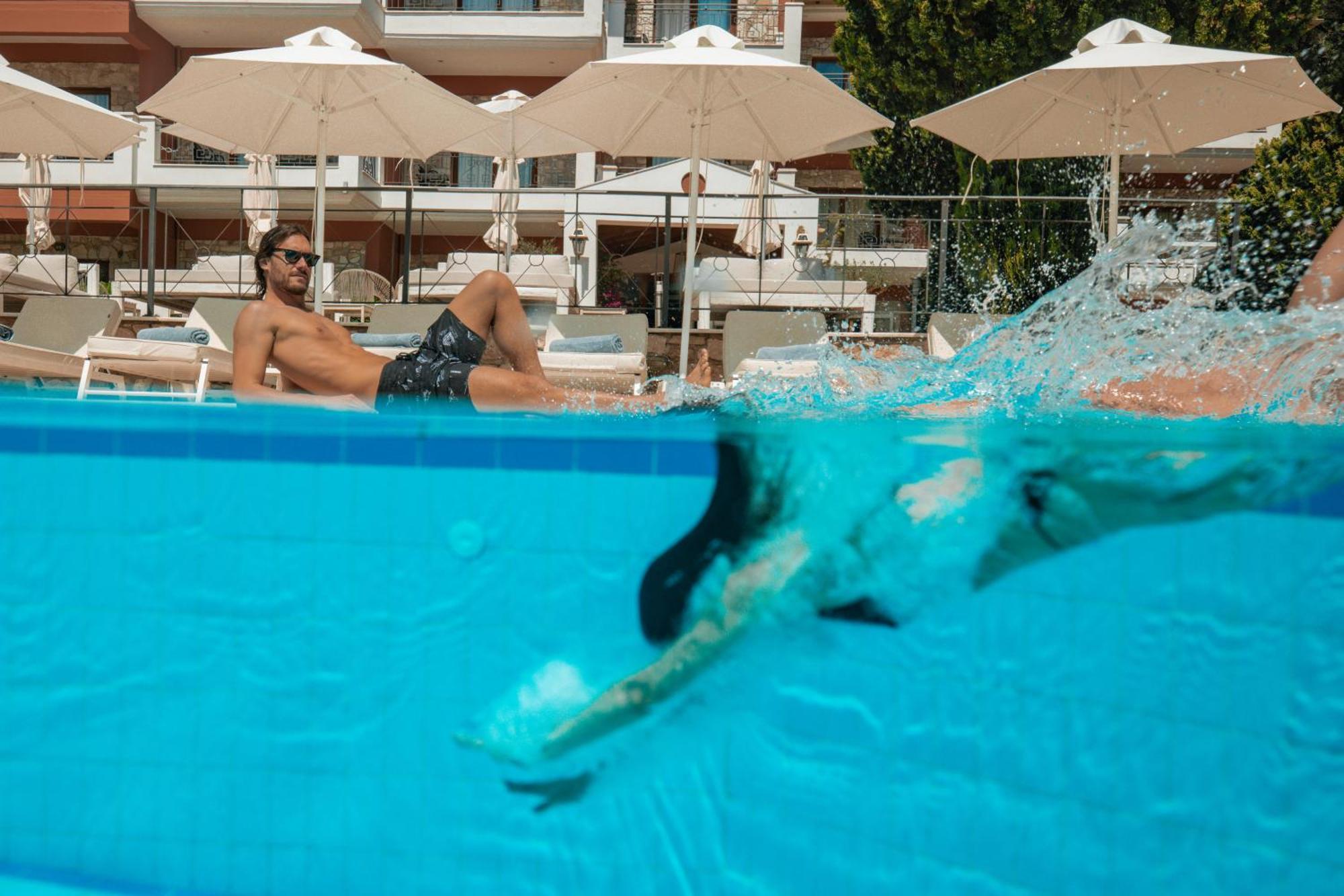 Dracos Hotel بارغا المظهر الخارجي الصورة
